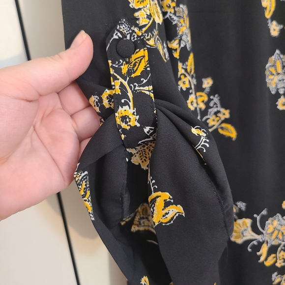 3X Torrid Challis Top - Picture 3 of 5